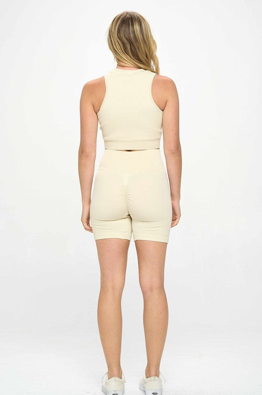 Seamless Sleeveless Top And Biker Shorts Set